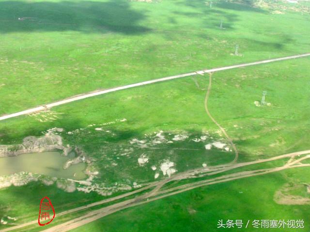 空中俯瞰呼伦贝尔大草原