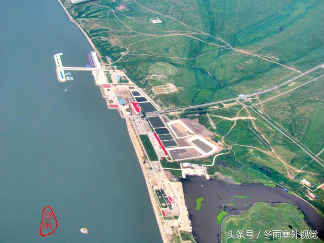 空中俯瞰呼伦贝尔大草原