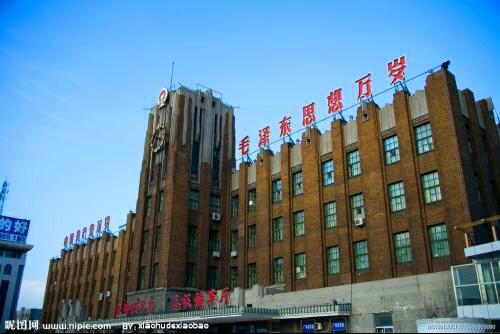 他是一个学霸，在日军的刺刀下，为齐齐哈尔留下一座中字火车站